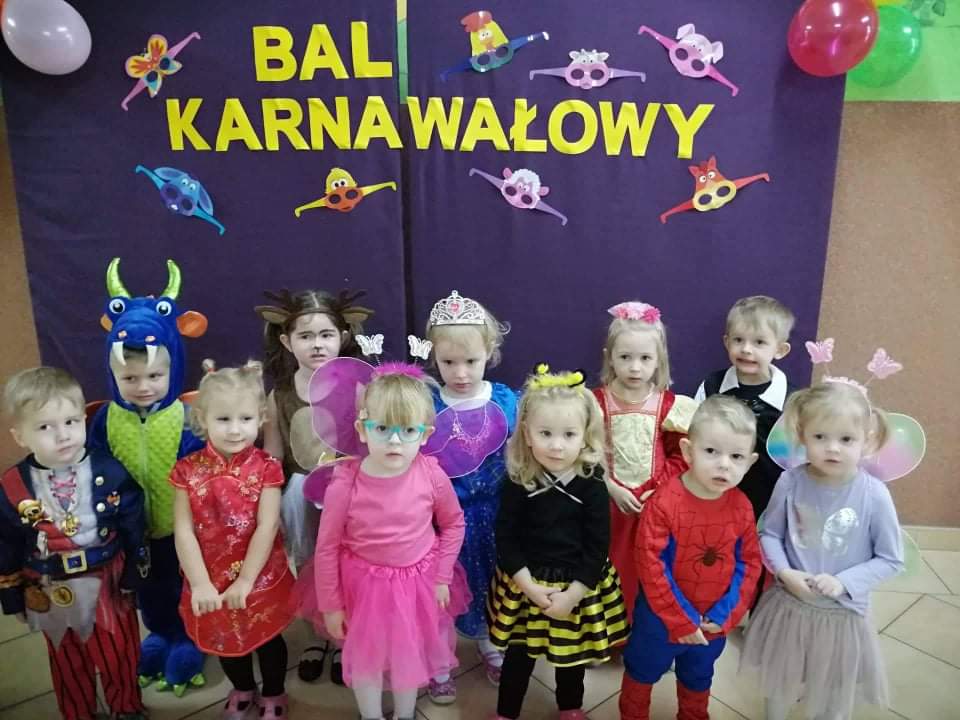 Bal karnawałowy