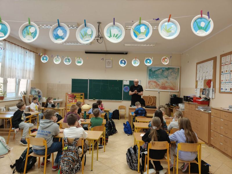 Warsztaty ratownictwa wodnego w ramach programu edukacyjnego ,,Aktywni Błękitni – szkoła przyjazna wodzie”